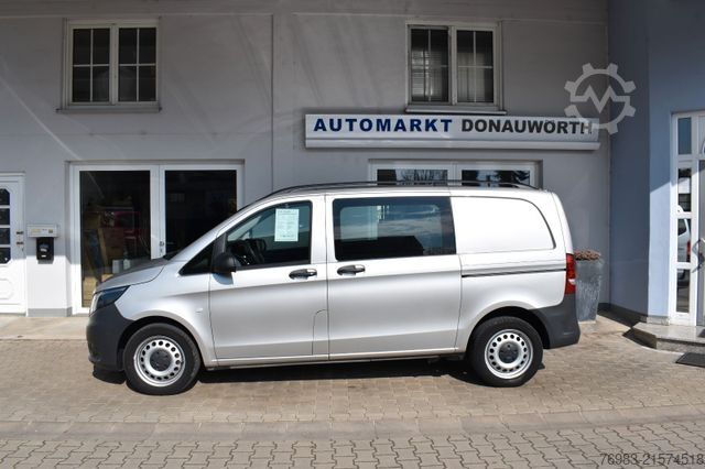 Minibus MERCEDES-BENZ Vito Mixto 114 CDI 4x4 kompakt Autom. 5 Sitzer