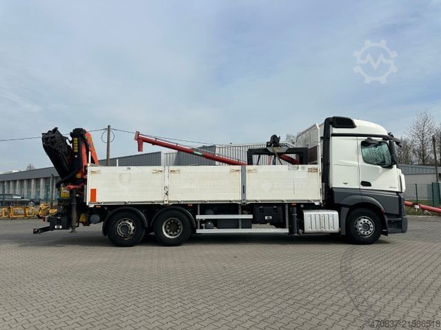 LKW mit Pritsche (offen) MERCEDES-BENZ Actros 2543 / Kran Palfinger PK 33002 + Jib