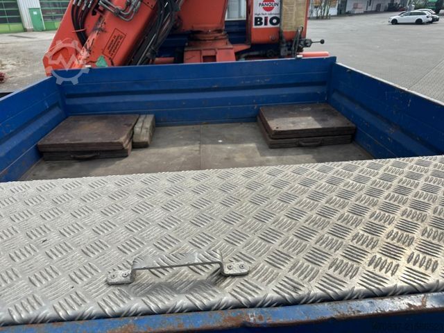 LKW mit Pritsche (offen) UNIMOG U 427 4x4 / Kran Atlas 130 / Winde