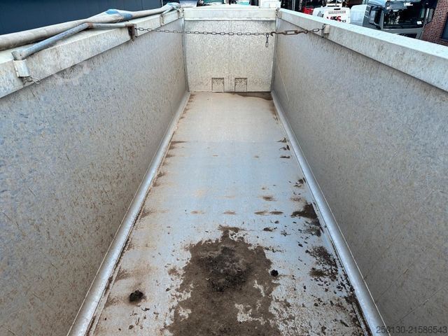 Kipper Auflieger SCHMITZ CARGOBULL SKI2 SL 8.2 ALU-Getreidekipper Liftachse 44m³