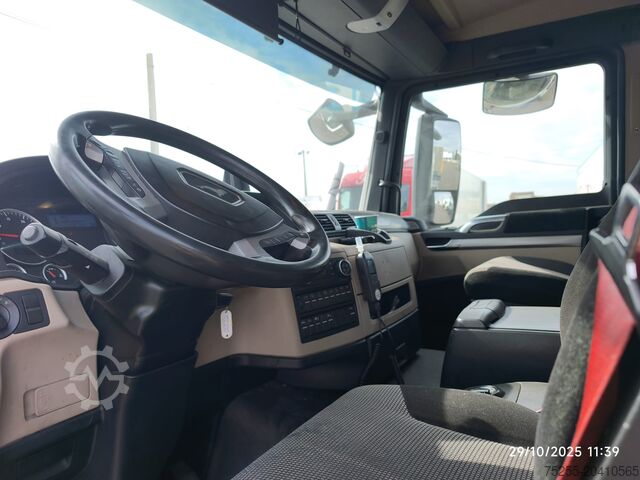 Swap body truck MAN 26.360 TGS 6X2 EURO 6 - 1º EJES 8.500 KG