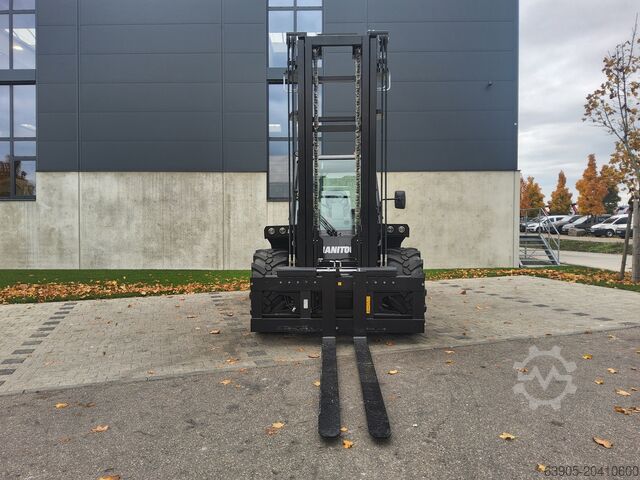 All-terrain forklift Manitou M 70-2