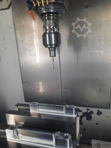 Universal-Bearbeitungszentrum HERMLE C800U