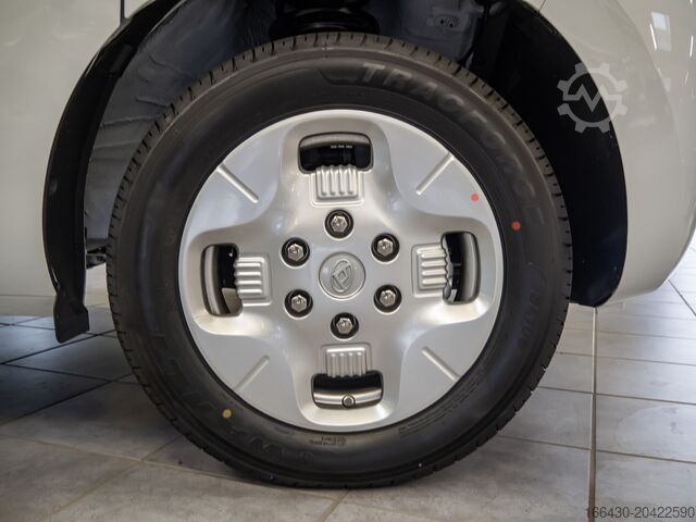 Kleinbus Maxus eDELIVER 5 KA L1H1 64 kW/h Klima 360° LED PDC