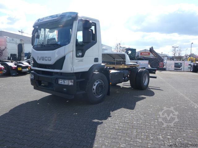 LKW-Fahrgestell IVECO Eurocargo 180E32K Radstand.3.690mm  MY 26