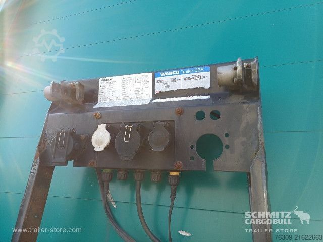 Auflieger mit Pritsche & Plane Schwarzmüller Curtainsider Standard