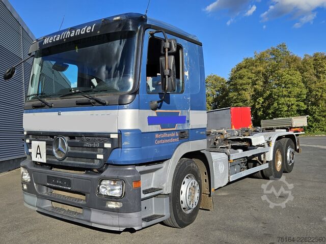 Roll-off tipper truck Mercedes-Benz 2544 L 6x2 Nachlauflenkachse