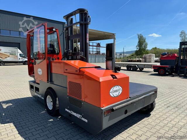 Side loader forklift Combilift C5000SL // Mast with free lift