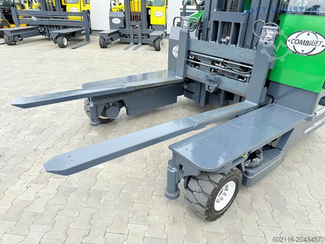 4-way forklift truck Combilift C4000 / GAS / 9300MM / FREE-LIFT / CABIN