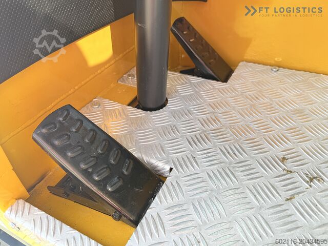 Vierwege-Gabelstapler Combilift C4000 / GAS / DUPLEX 4100 / POSITIONER