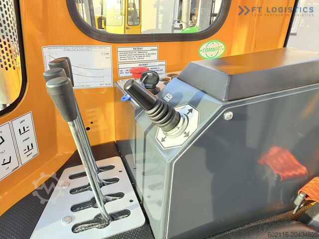Vierwege-Gabelstapler Combilift C3000 GAS DUPLEX 4500 FREE LIFT CABIN