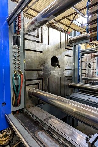 Injection molding machine Battenfeld TM 4500/2800