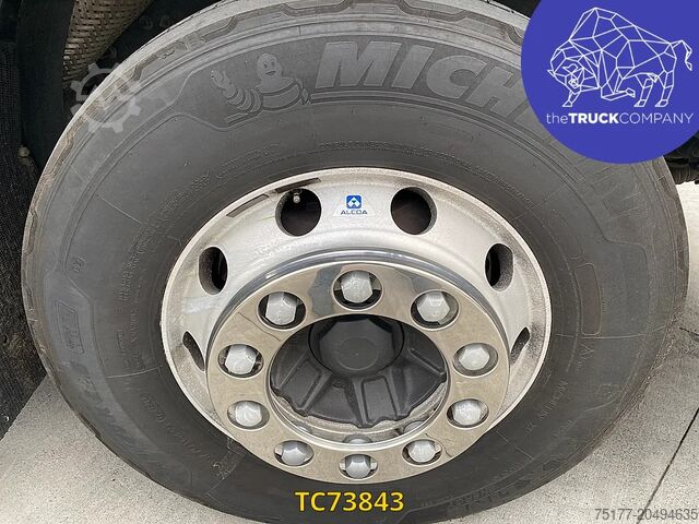 Standard-SZM Volvo 500