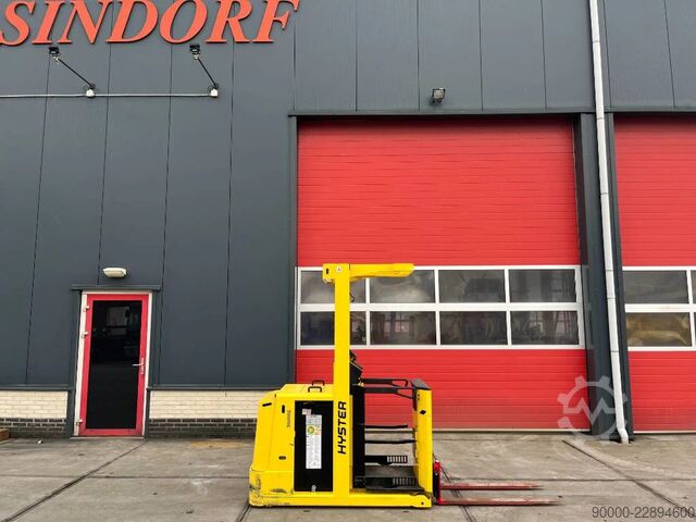 Order picker Hyster K1.0L 1000kg Orderpicker / heftruck / stapelaar