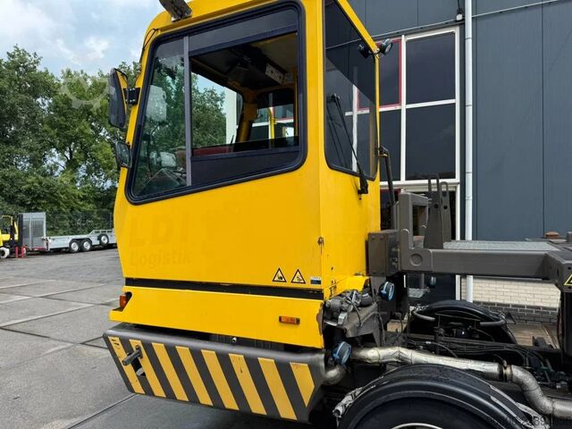 Terminal tractor Terberg BC 182