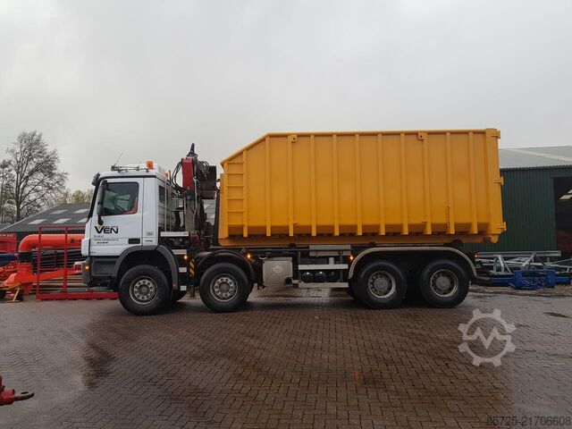 Container  