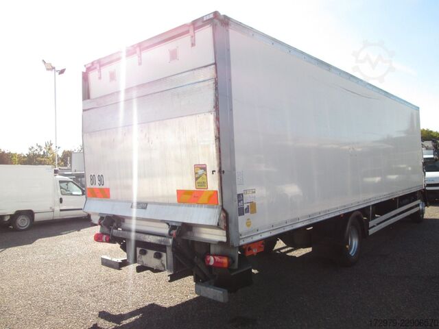 LKW mit Kofferaufbau IVECO Eurocargo 140 E19 *Maxi XXL Koffer 8.50m*Euro6*