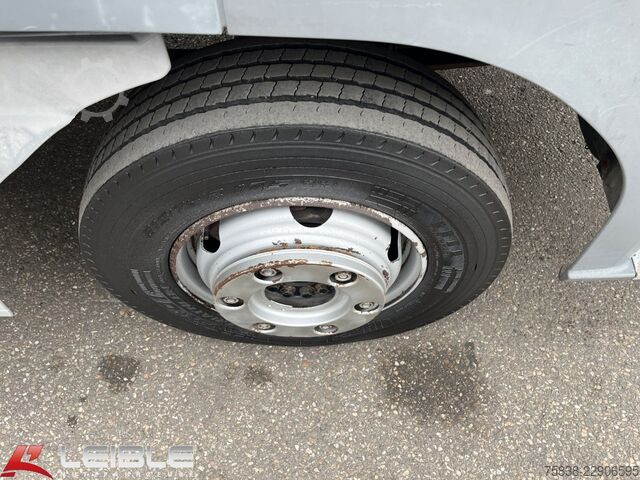 Transporter mit Koffer MERCEDES-BENZ Atego 818 L*S-Kabine*SAXAS-Koffer*3 Sitzer*Klima