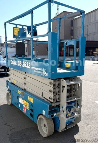 Arbeitsbühne GENIE GS 2632, 10m Scherenbühne, 388 h