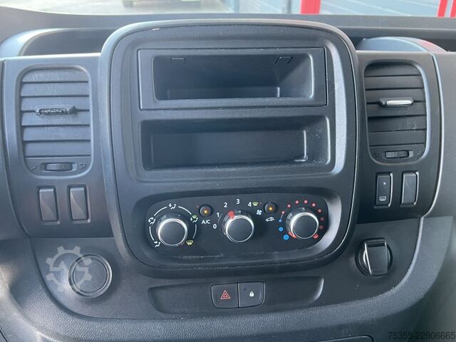 Kastenwagen RENAULT Trafic L2 Klima Hecktüren 180° 3-Sitze Euro6d