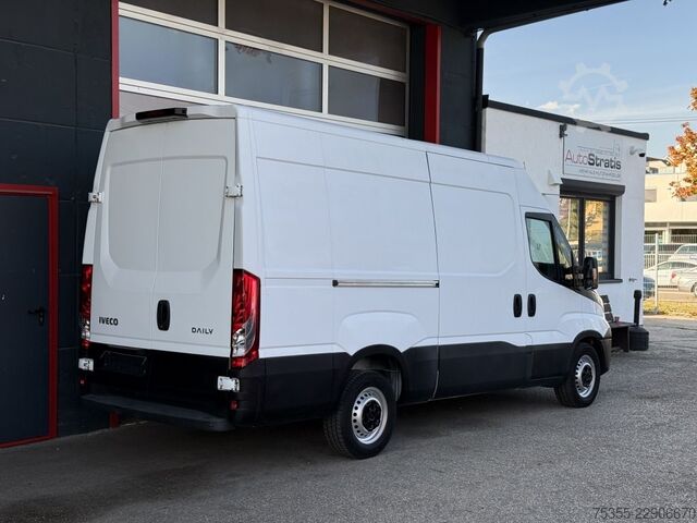Kastenwagen hoch IVECO Daily 35S16 Hochdach Klimaautom. PDC hinten