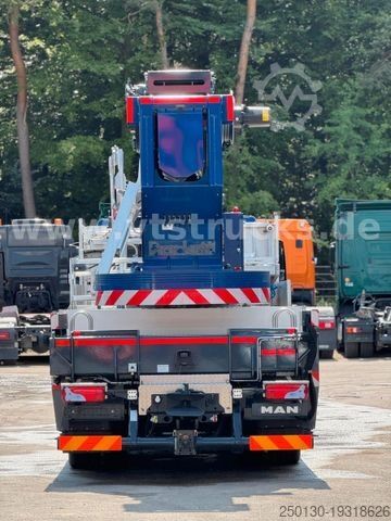 Autokran MAN TGM 26.320 BL 6x2 Böcker AK 46/6000 + JIB Kran