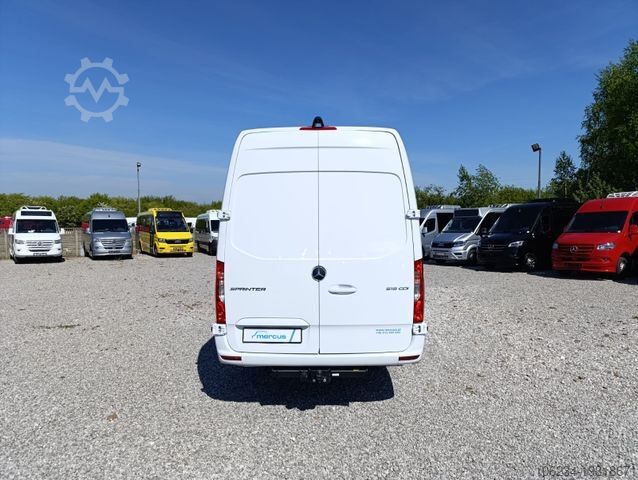 Bus MERCEDES-BENZ Sprinter 519