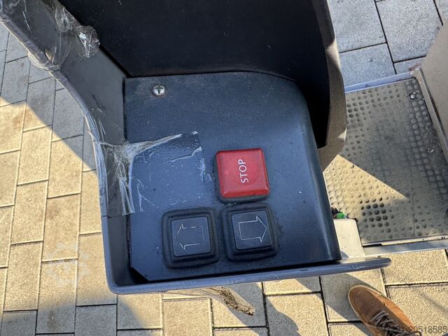 Tow Tugs Jungheinrich EZS130 Li-Ion