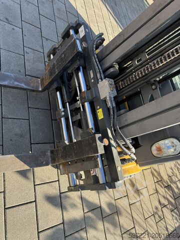 Electric - 3 wheels Jungheinrich EFG 220 ZVG 650DZ