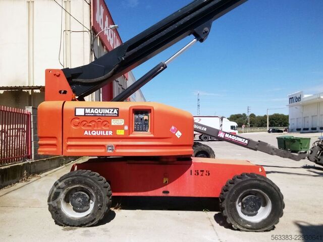 Telescopic boom lift Genie S65