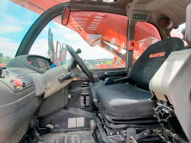 Rotierender Teleskoplader Manitou MRT2150 Privilege