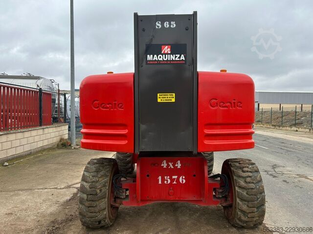 Teleskopbühne Genie S65