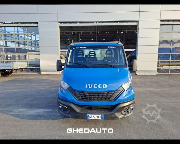 Minibus IVECO Daily V 35.12 2019 - daily 35 C12 3000 cab. E6d-temp