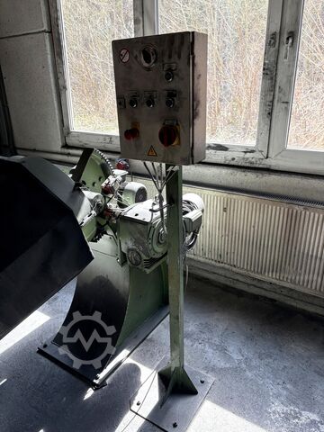 Vibratory grinding machine WREDE GL 150