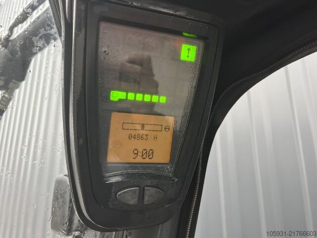 Elektro 4 Rad-Stapler Linde E25-01