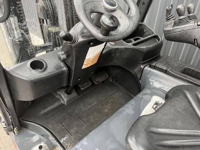 Elektro 4 Rad-Stapler Linde E25-01