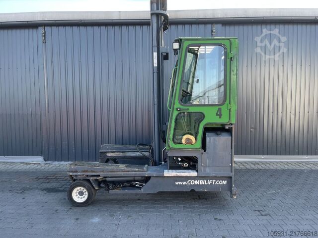Multidirectional Sideloader Combilift C4000