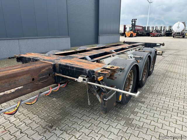 Container transportation D-TEC FLEXITRAILER TRACTION / ADR / SAF + discbrakes ...