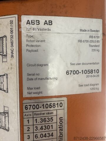 Industrial robot ABB IRB 6700-235/2.65