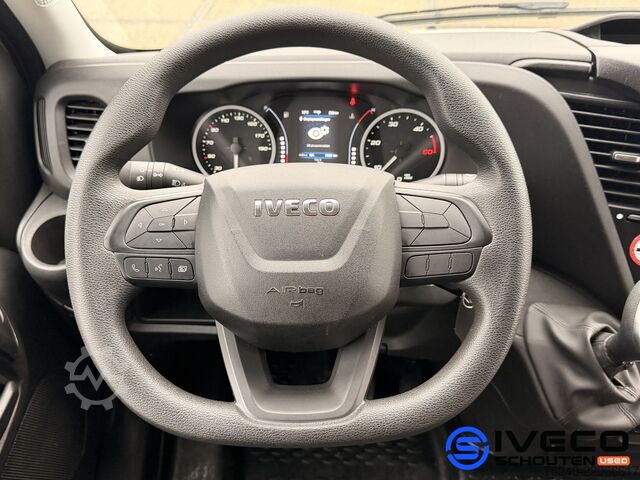 High-roof van Iveco Daily 35S16V A8 2.3L 160pk | L3H2 W3520L | Auto...