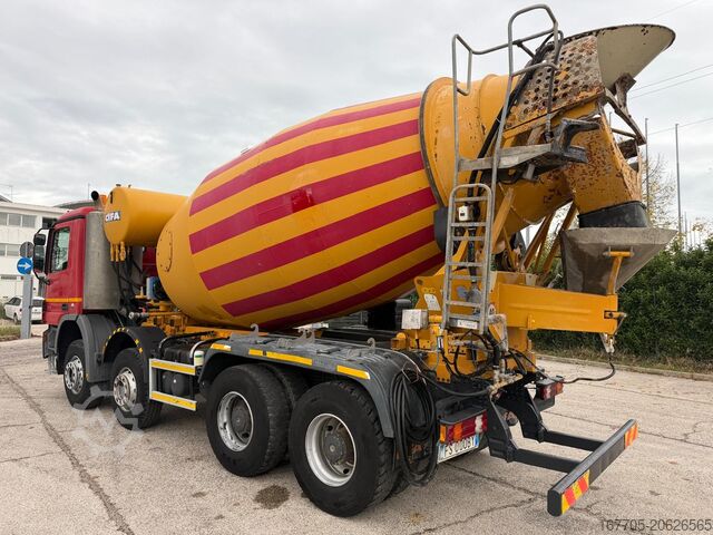 Concrete mixer truck Mercedes-Benz Actros 4141
