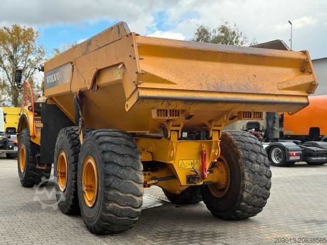 Other VOLVO A25G Dumper 10.137 h Baujahr 2021