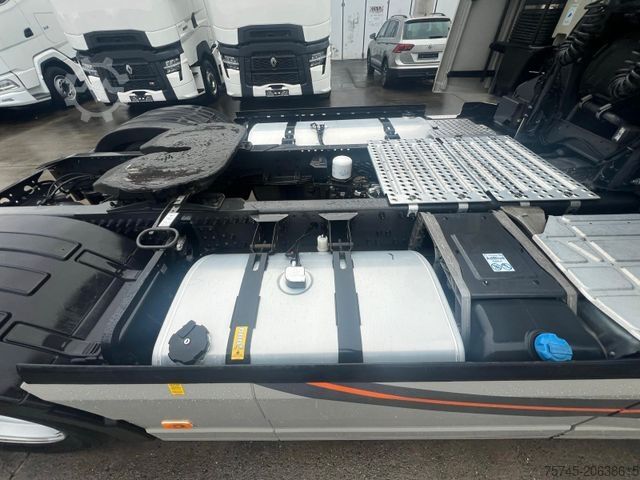 Standard tractor unit VOLVO FH500 * TOP * ACC * RETARDER * VOLLLUFT *2X TANK