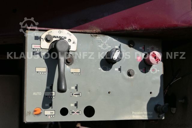 Reefer semitrailer LAMBERET LVFS2 Kühlkoffer Carrier Vector 1850 Bi-Temp.