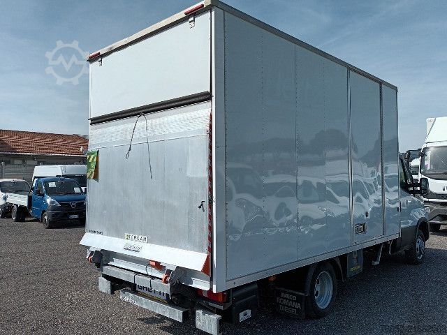 Box truck IVECO 35C14