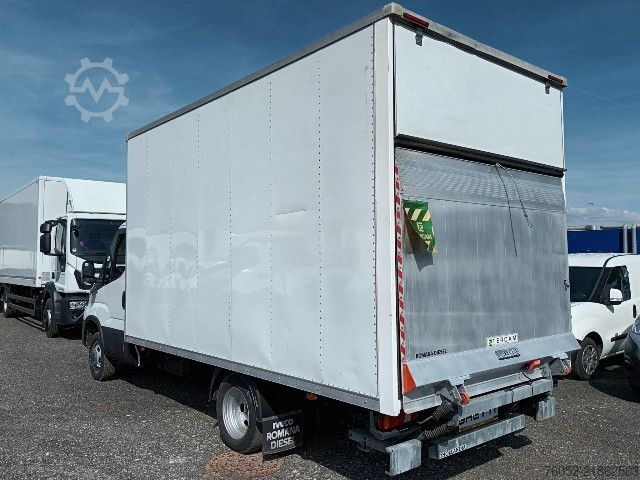 Box truck IVECO 35C14