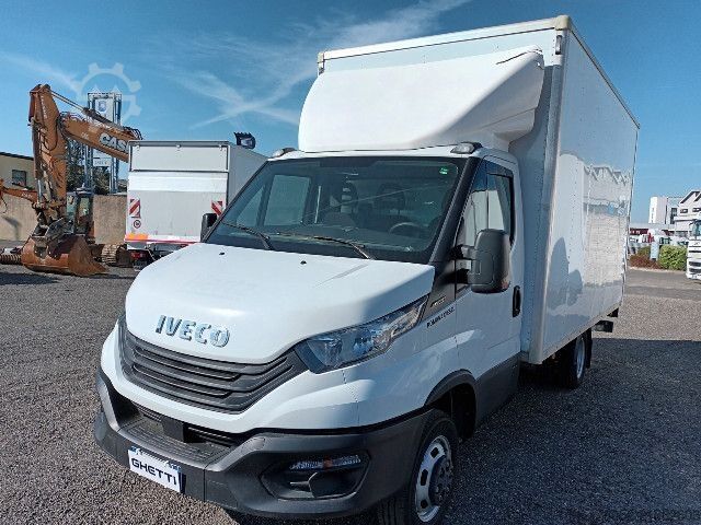 Box truck IVECO 35C14