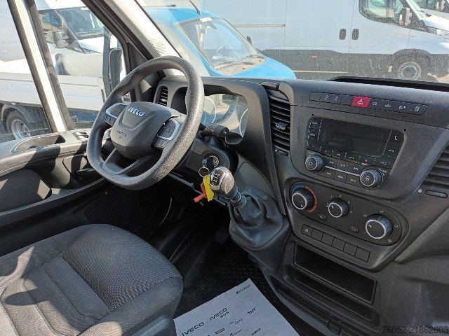 Box truck IVECO 35C14