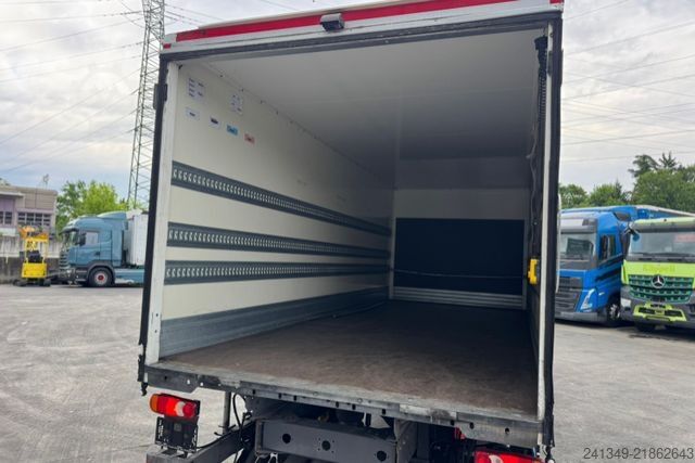 Box truck RENAULT D14.250 4x2 Koffer