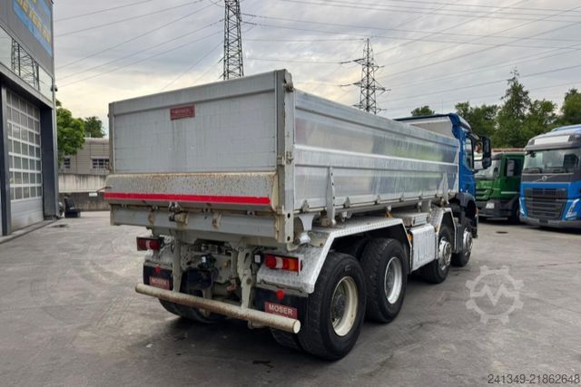 Kipper LKW MERCEDES-BENZ Arocs 3246 8x4 Moser 3S